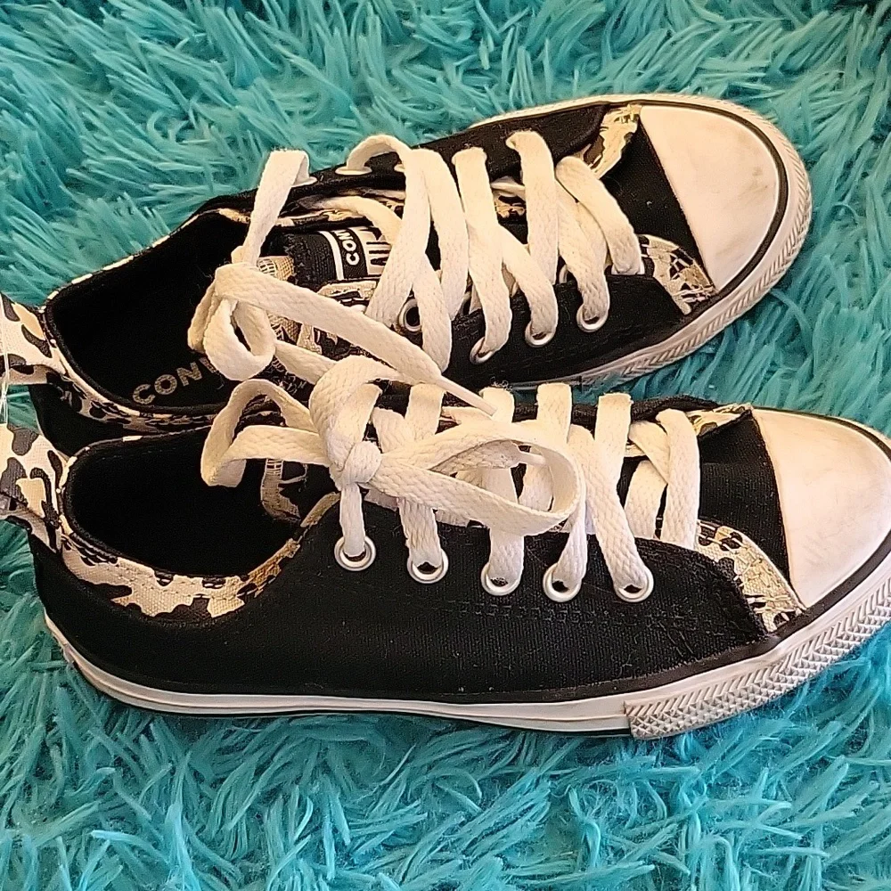 Converse black cheetah/leopard print size EUR32/Juniors 1 - Picture 2 of 7
